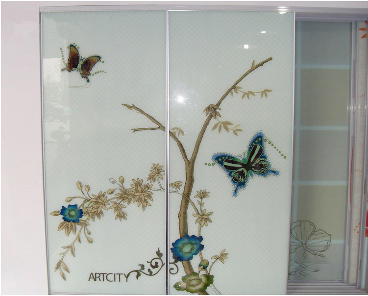 原來UV平板打印機印刷玻璃是這么厲害！