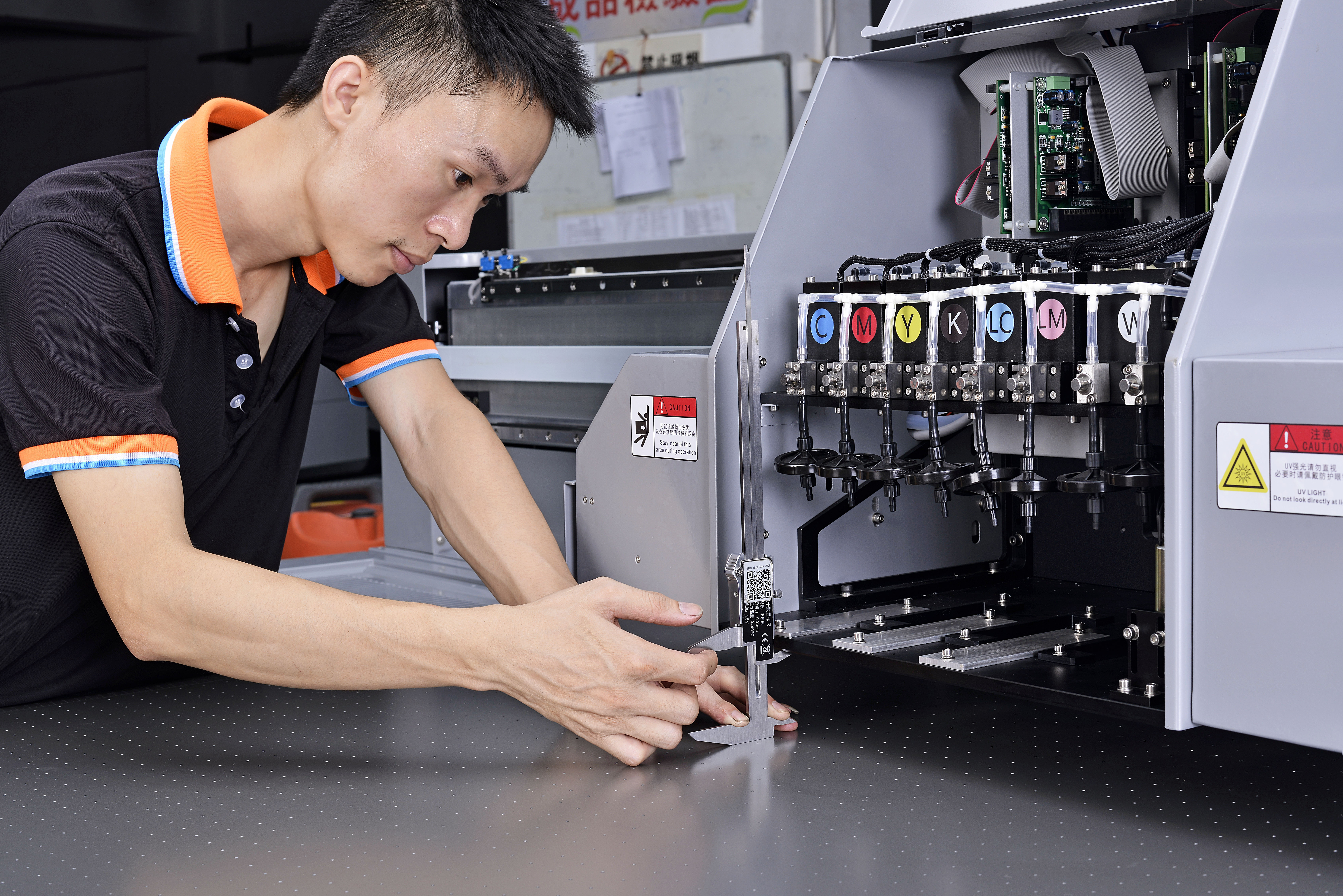 UV平板打印機(jī)的配件損壞該怎么解決？